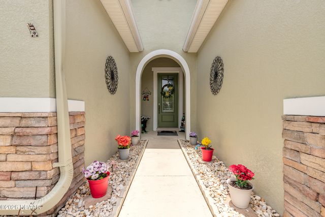 121 Grande Belfly Way, Daytona Beach, FL 32124