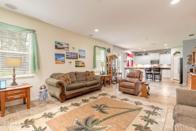 121 Grande Belfly Way, Daytona Beach, FL 32124