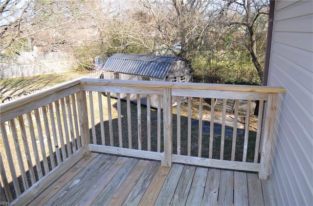 303 White Marsh CT, Hampton, VA 23669