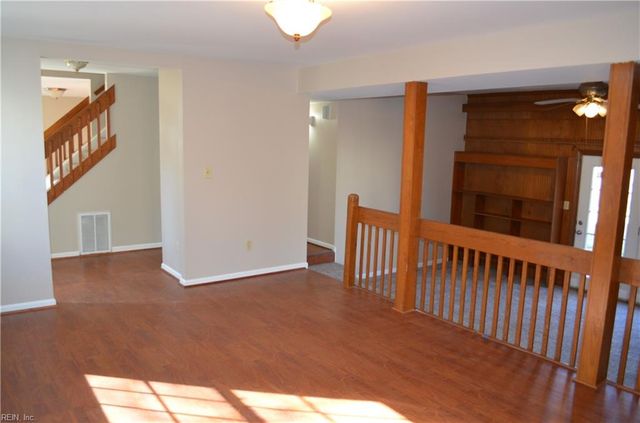 303 White Marsh CT, Hampton, VA 23669