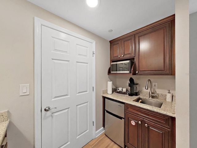 345 BAYSHORE BOULEVARD P4, Tampa, FL 33606