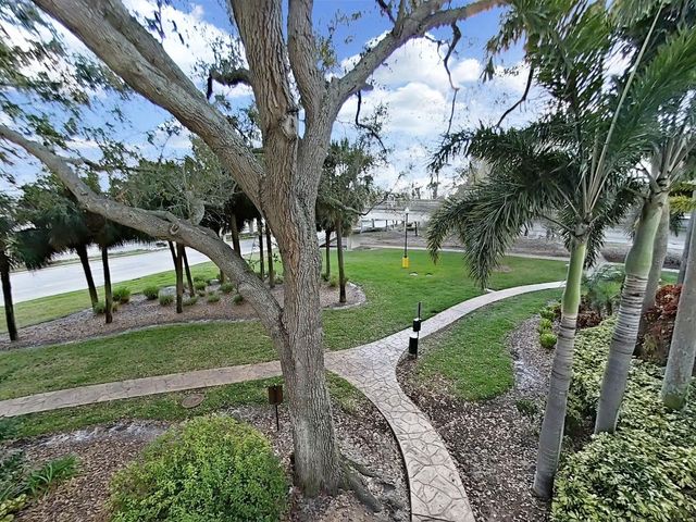345 BAYSHORE BOULEVARD P4, Tampa, FL 33606