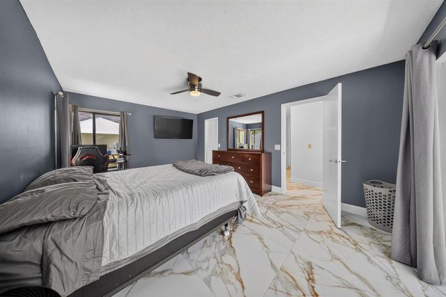 2092 SE PYRAMID Road, Port St. Lucie, FL 34952