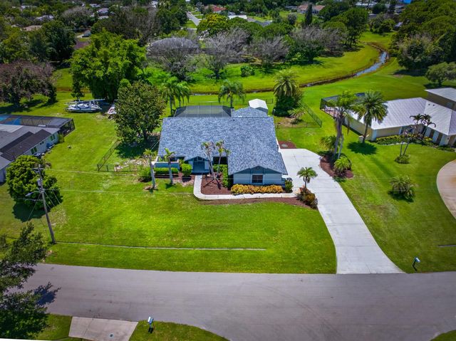 2092 SE PYRAMID Road, Port St. Lucie, FL 34952