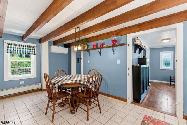 60 Pleasant Run Rd, Readington Twp., NJ 08822