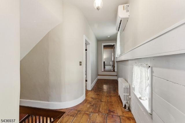 60 Pleasant Run Rd, Readington Twp., NJ 08822