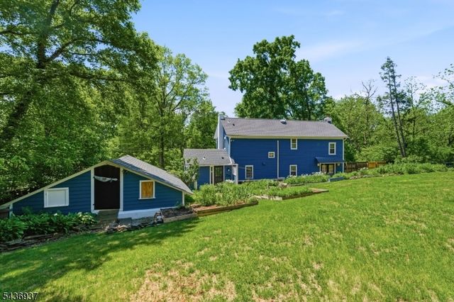 60 Pleasant Run Rd, Readington Twp., NJ 08822