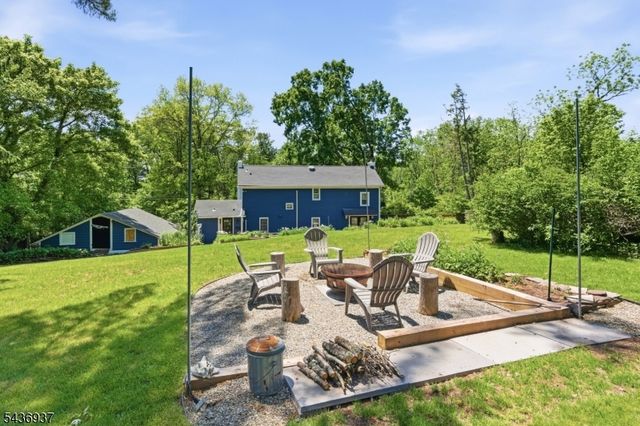 60 Pleasant Run Rd, Readington Twp., NJ 08822