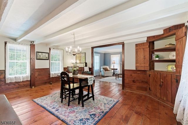60 Pleasant Run Rd, Readington Twp., NJ 08822