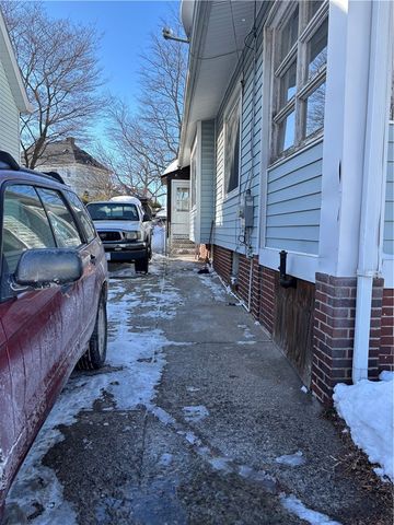 107 Mulberry Street, Pawtucket, RI 02860