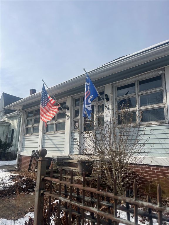 107 Mulberry Street, Pawtucket, RI 02860