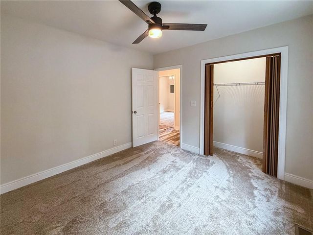 1033 Tenny Avenue, Kansas City, KS 66102