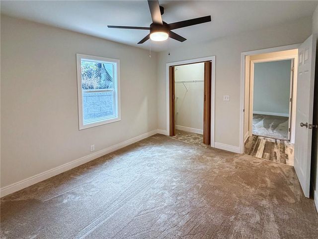 1033 Tenny Avenue, Kansas City, KS 66102