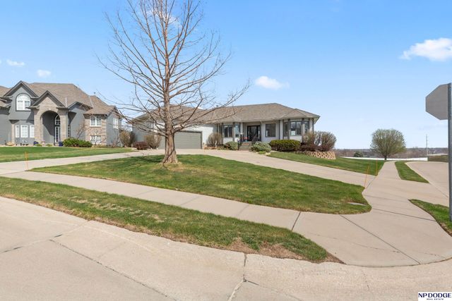 17402 Poppleton Avenue, Omaha, NE 68130