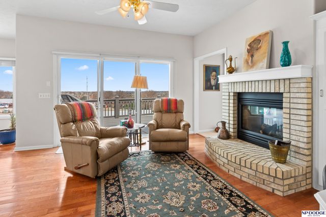 17402 Poppleton Avenue, Omaha, NE 68130