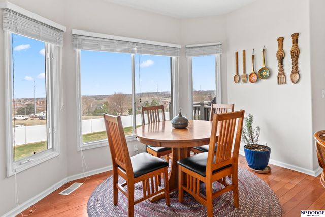 17402 Poppleton Avenue, Omaha, NE 68130