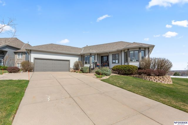 17402 Poppleton Avenue, Omaha, NE 68130