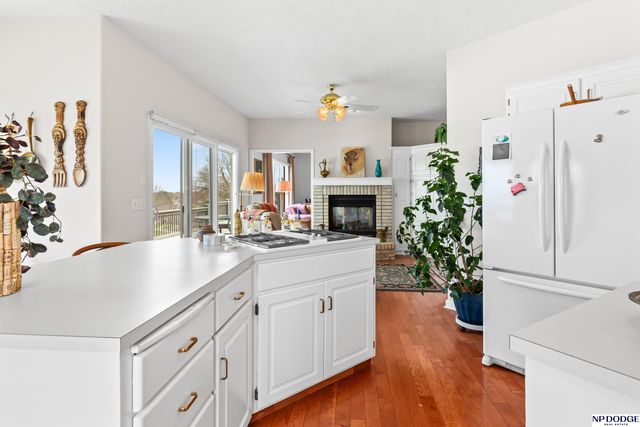17402 Poppleton Avenue, Omaha, NE 68130