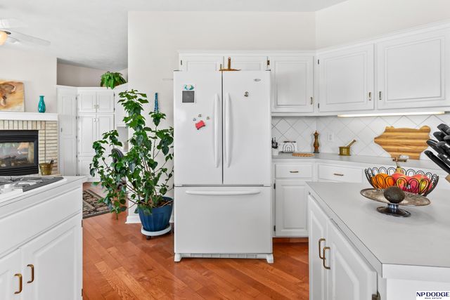 17402 Poppleton Avenue, Omaha, NE 68130