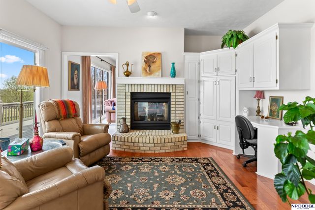 17402 Poppleton Avenue, Omaha, NE 68130
