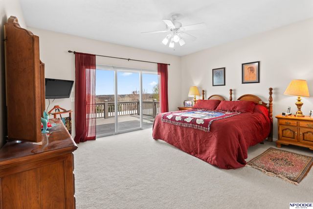 17402 Poppleton Avenue, Omaha, NE 68130