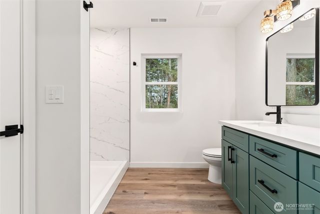 2219 202nd Avenue SW, Lakebay, WA 98349