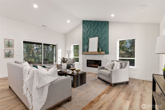 2219 202nd Avenue SW, Lakebay, WA 98349