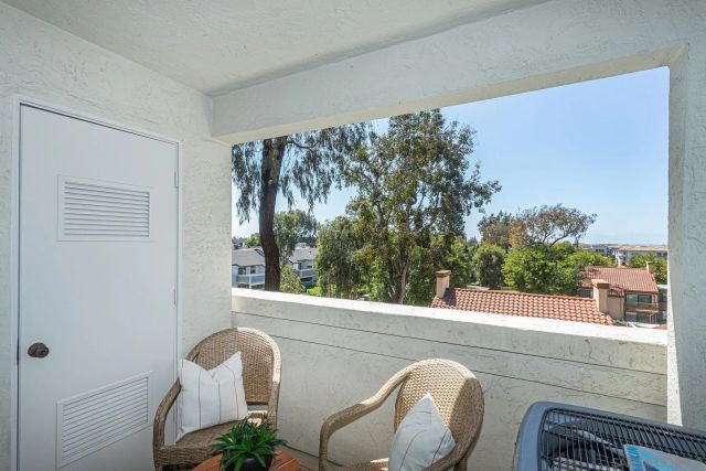 9971 Scripps Westview Way 21, San Diego, CA 92131