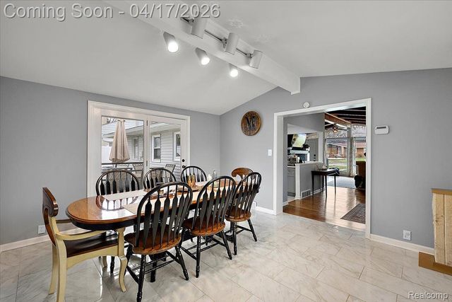 27754 Spring Arbor Drive, Southfield, MI 48076