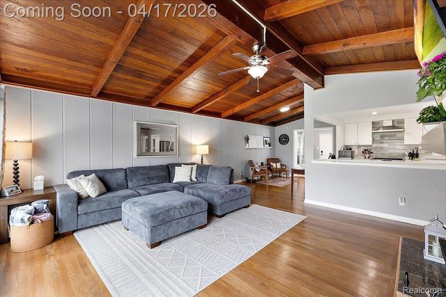 27754 Spring Arbor Drive, Southfield, MI 48076