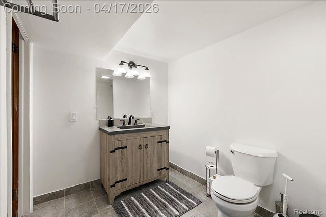 27754 Spring Arbor Drive, Southfield, MI 48076