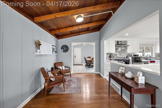 27754 Spring Arbor Drive, Southfield, MI 48076