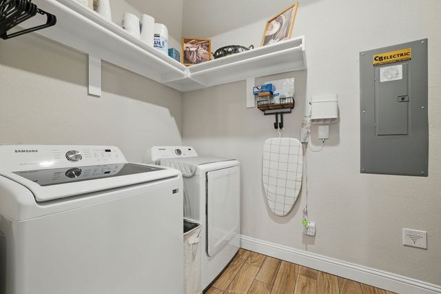 2409 Ross Avenue, Fort Worth, TX 76164