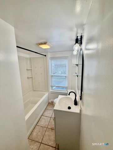 837 Washington Avenue, West Haven, CT 06516