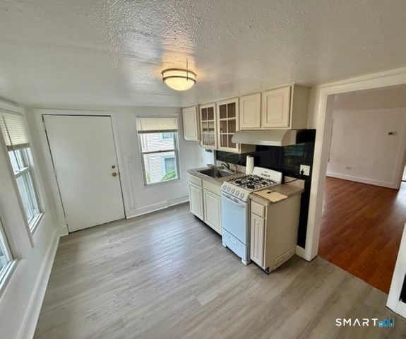 837 Washington Avenue, West Haven, CT 06516