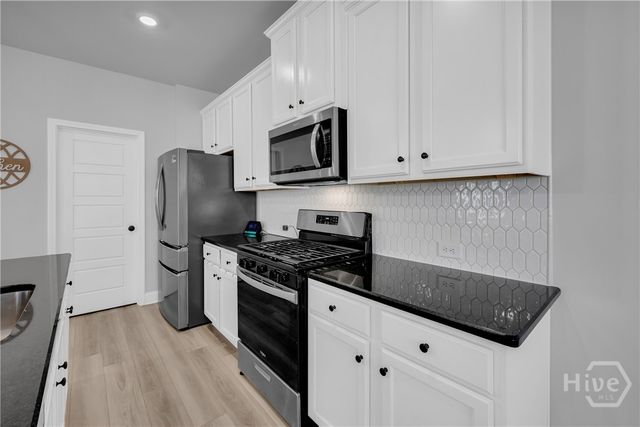 415 Station Overlook Drive, Auburn, GA 30011