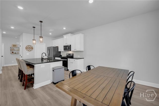 415 Station Overlook Drive, Auburn, GA 30011