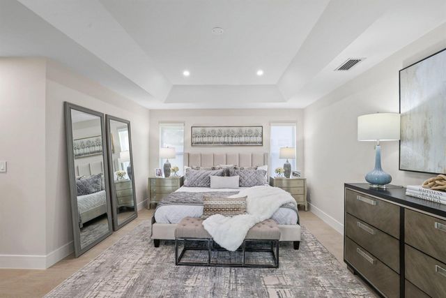 3901 NW 27th Avenue, Boca Raton, FL 33434