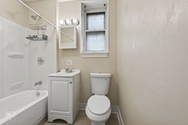 738 E marquette Road, Chicago, IL 60637