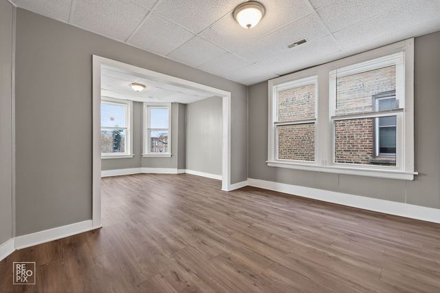 738 E marquette Road, Chicago, IL 60637