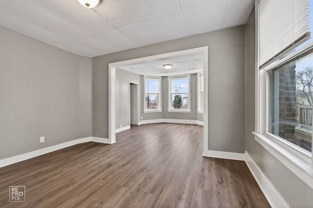 738 E marquette Road, Chicago, IL 60637