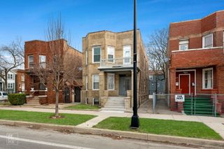 738 E marquette Road, Chicago, IL 60637