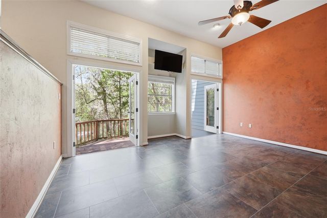 5328 NW 9TH LANE, Gainesville, FL 32605