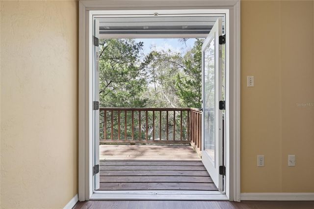 5328 NW 9TH LANE, Gainesville, FL 32605