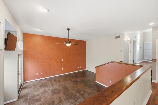 5328 NW 9TH LANE, Gainesville, FL 32605