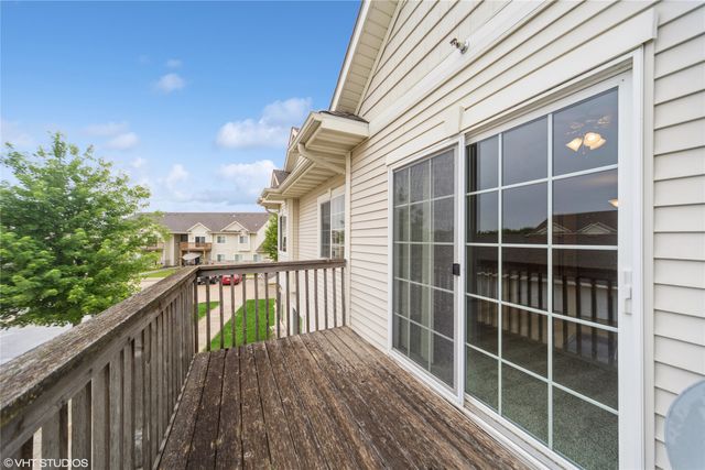 1624 NW Prairie Lakes Drive 4, Ankeny, IA 50023