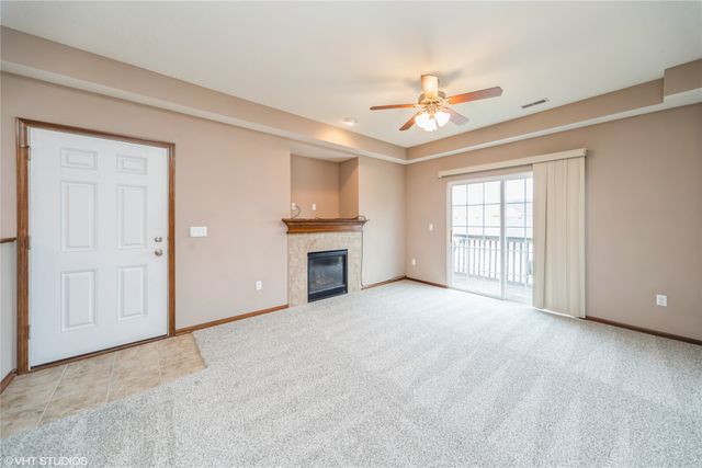 1624 NW Prairie Lakes Drive 4, Ankeny, IA 50023