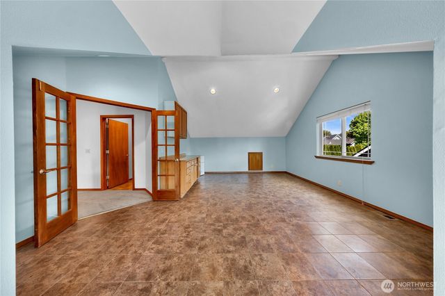 3217 Locust Avenue, Bellingham, WA 98225