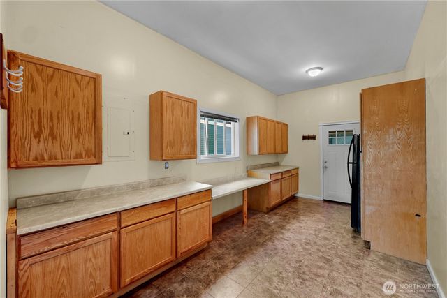 3217 Locust Avenue, Bellingham, WA 98225