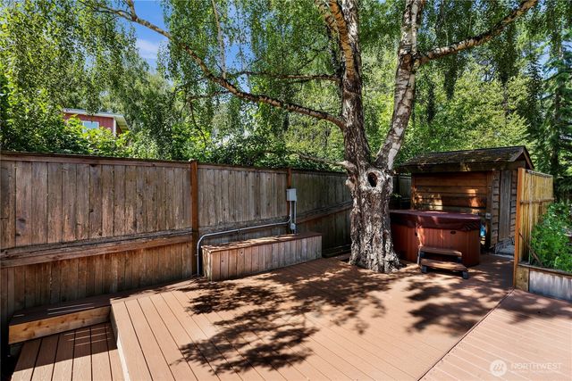 3217 Locust Avenue, Bellingham, WA 98225
